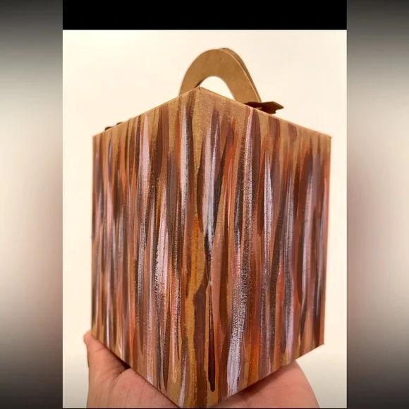 Mystery box - Picture 3 of 3